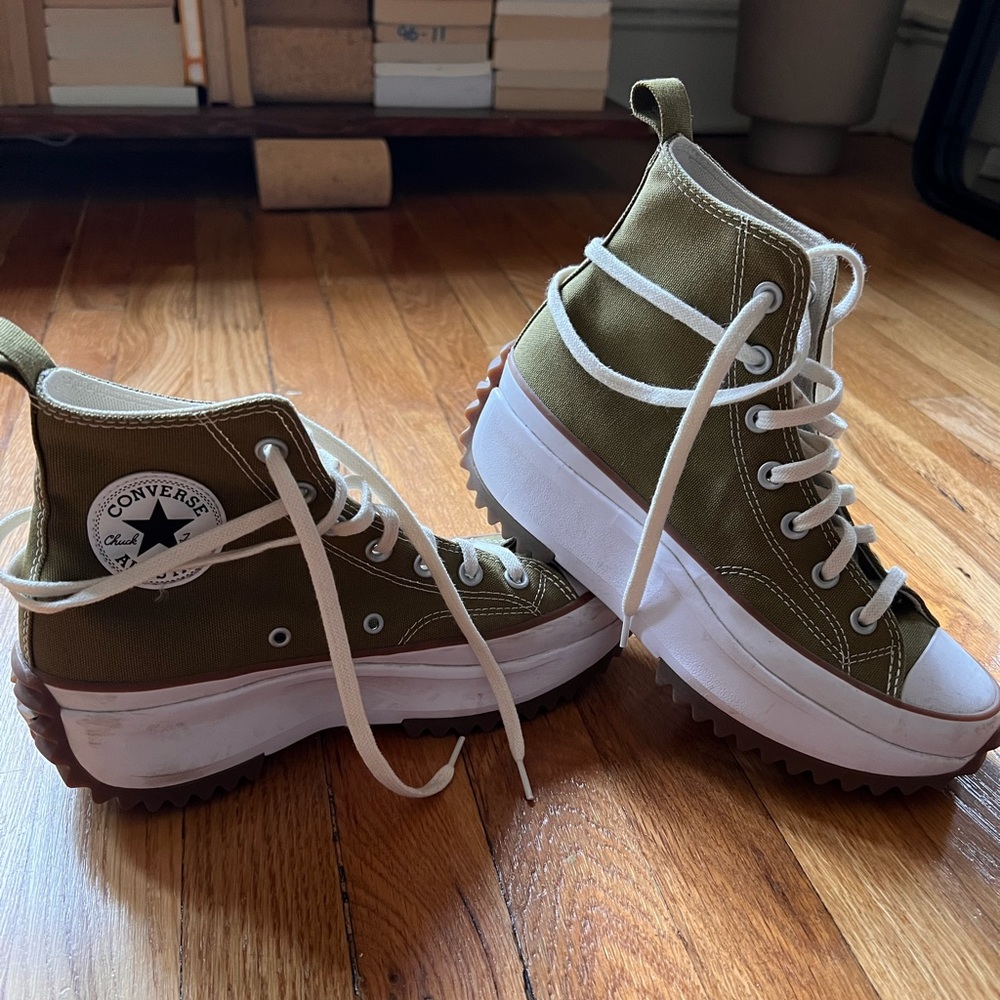 custom olive green converse run star hike size 7.5 perfect condition worn once